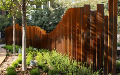 6 Modern Fencing Designs That Blend with Urban Architecture